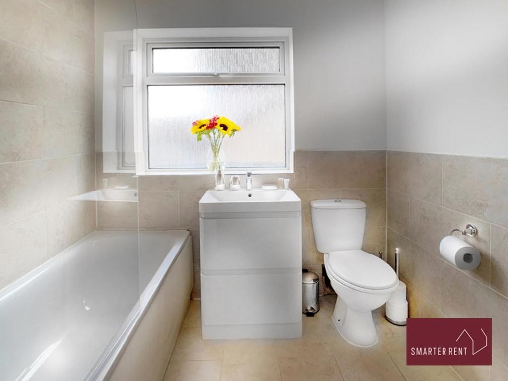 Sunninghill Village - 2 Bed - Parking And Garden Ascot  Dış mekan fotoğraf